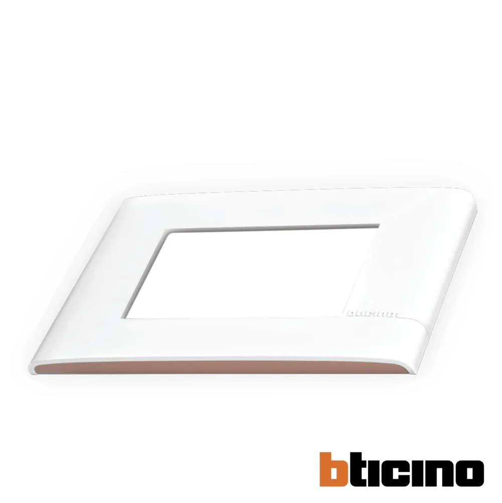 Placa blanca/moka de 3 módulos Modus Pro Bticino